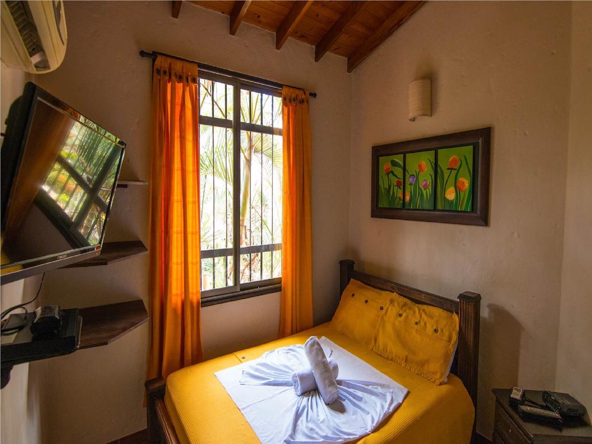 Hosteria Tonusco Campestre Санта-Фе-де-Антьокия Номер фото